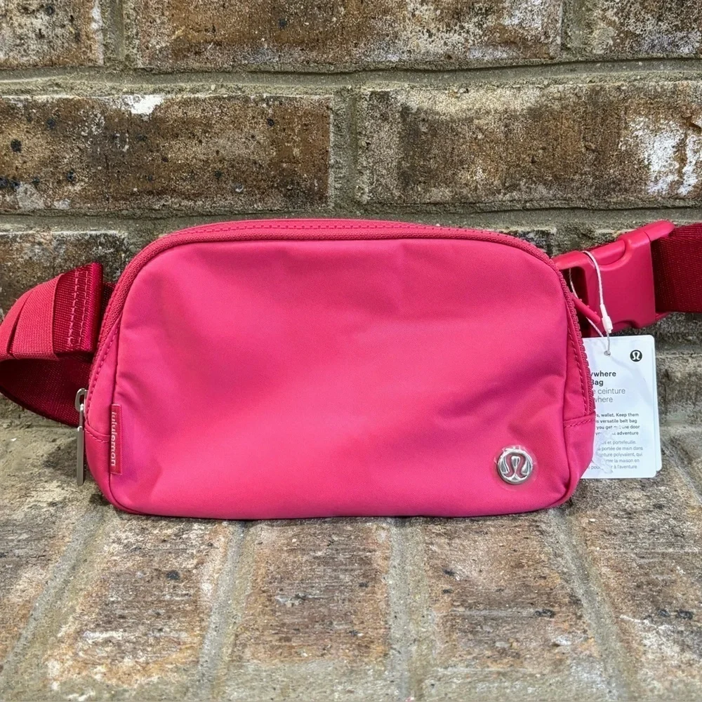 NWT Lululemon Everywhere Belt Bag In Raspberry Coulis